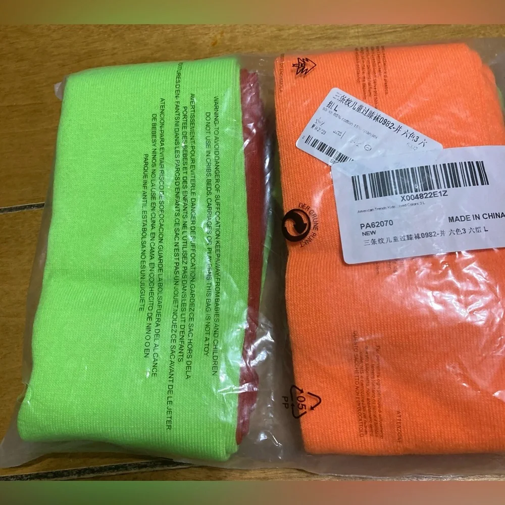 NWT American Trends Kids Size Large Neon Orange, Green and Red Socks (6 Pair)